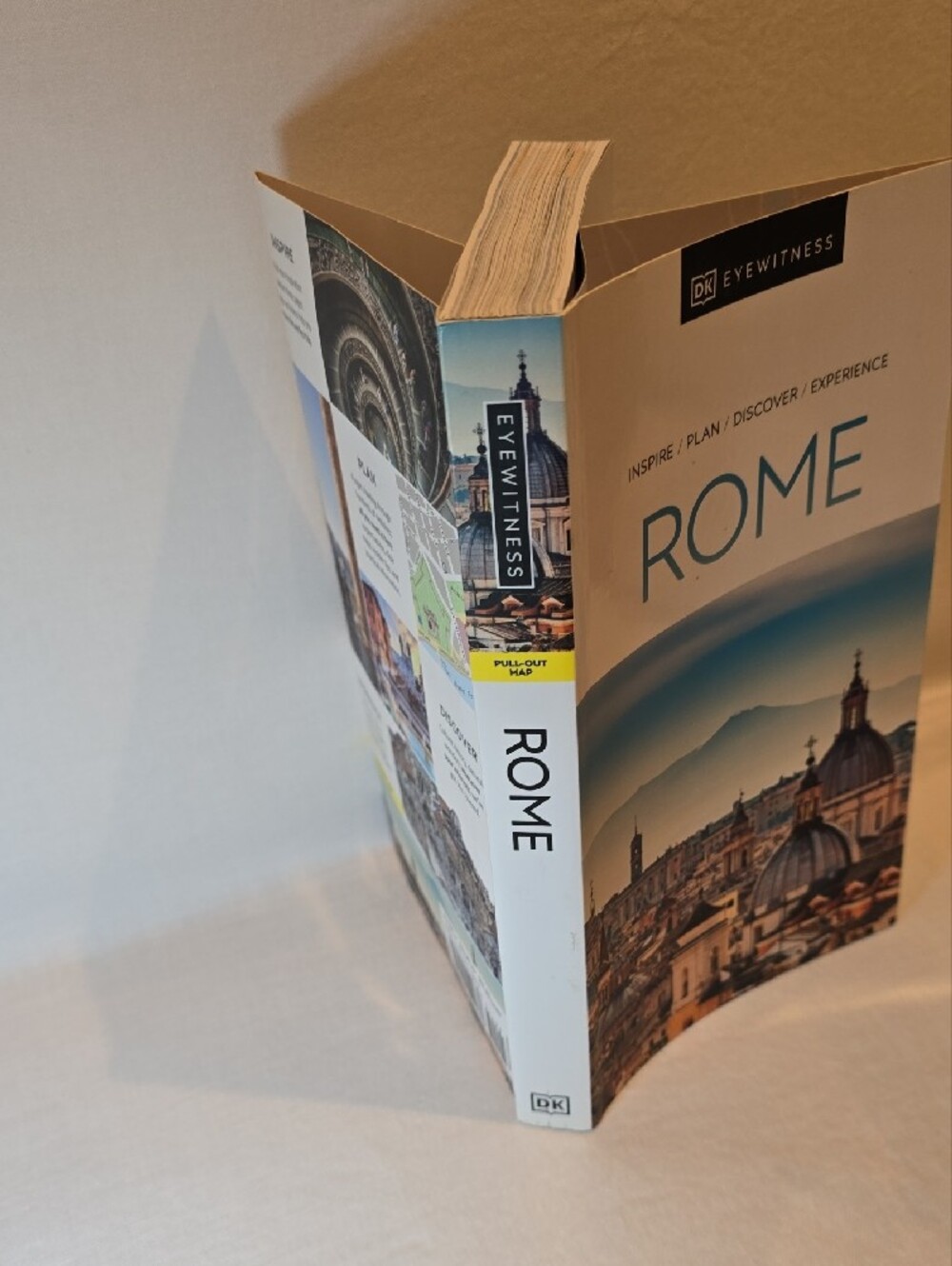 DK EYEWITNESS Rome Travel Guide Book - Picture 7 of 11